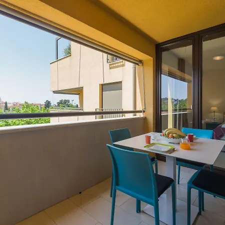 Extravagantes In Perfekter Lage - 300 Meter Zum Und 100 Meter Ins Zentrum Apartment Porec